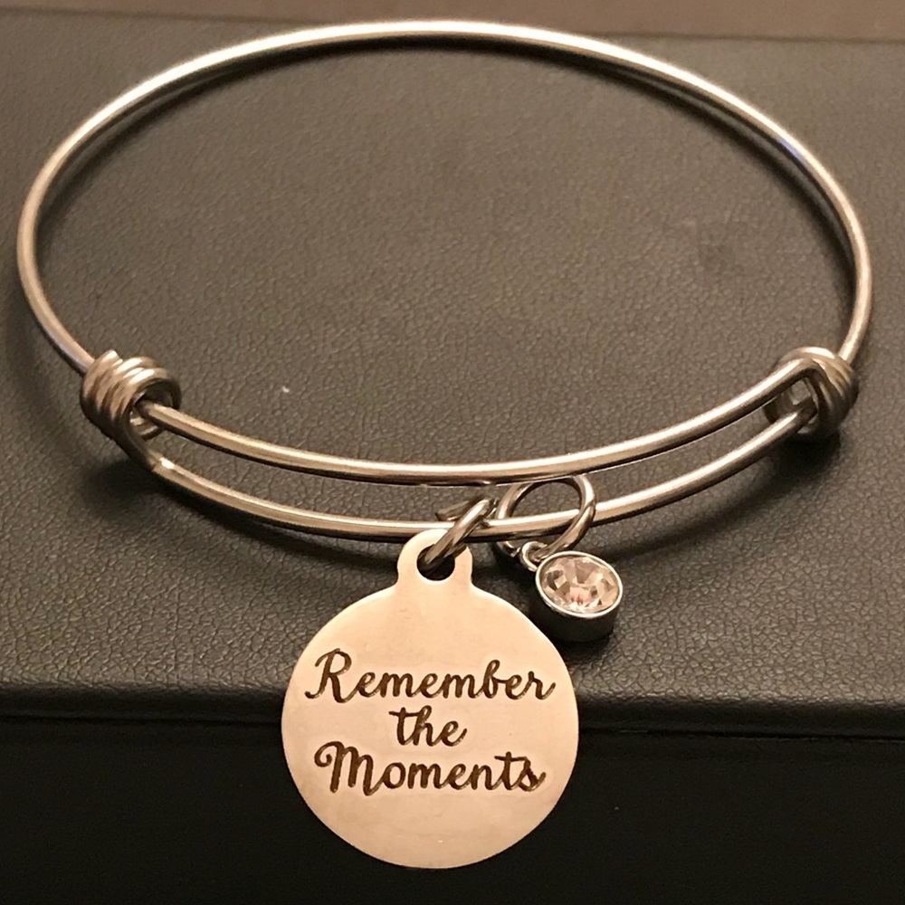 Remember the moments charm bangle bracelet